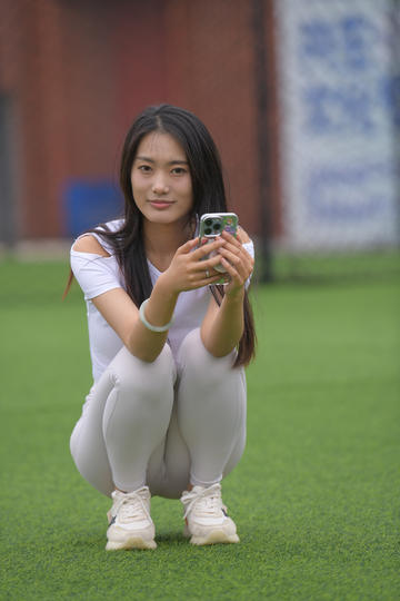 冯巩喝了一瓶醋
